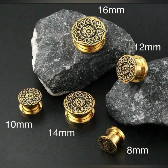 🔘 14mm -18k over 316 Surgical Steel Ear Plugs/stretcher Flower Design NWT - Picture 7 of 9